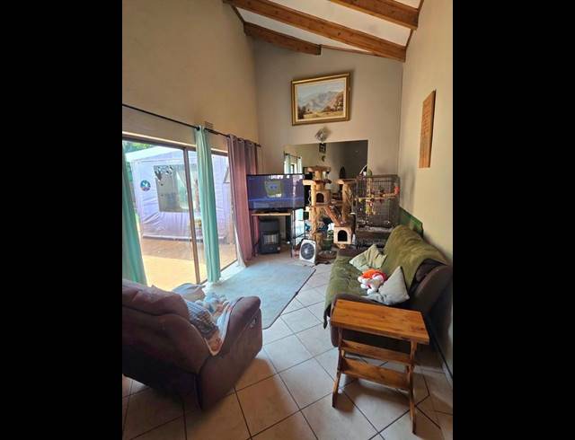 3 BEDROOM HOUSE FOR SALE IN PARKRAND